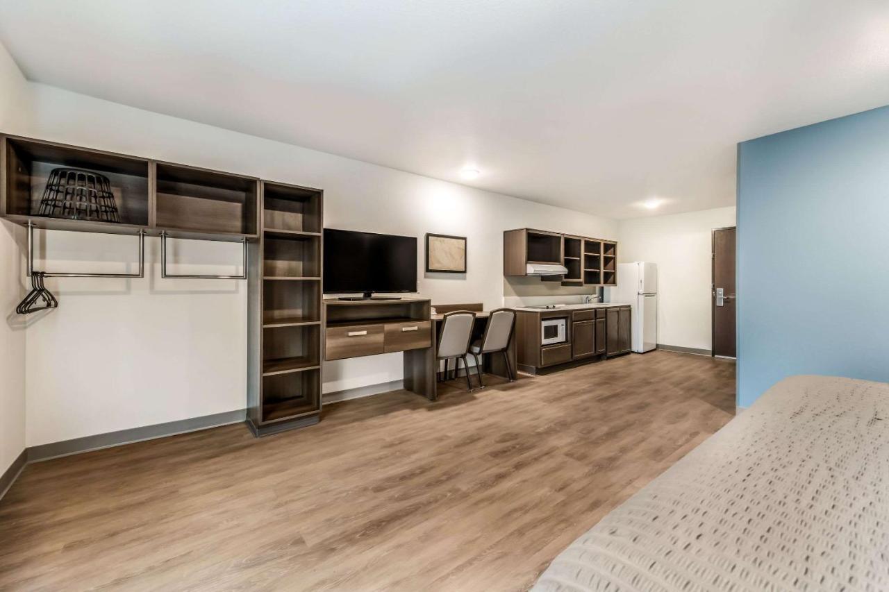 Woodspring Suites Charlotte - University Research Park מראה חיצוני תמונה